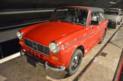 Photos: The world's strangest car collection