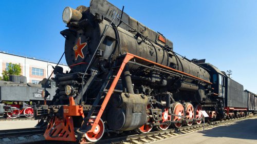 20 Vehicles That Would Survive An EMP