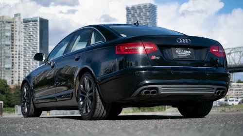 The only V10 sedans ever made