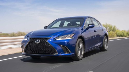 The used executive car that feels brand new for $30K