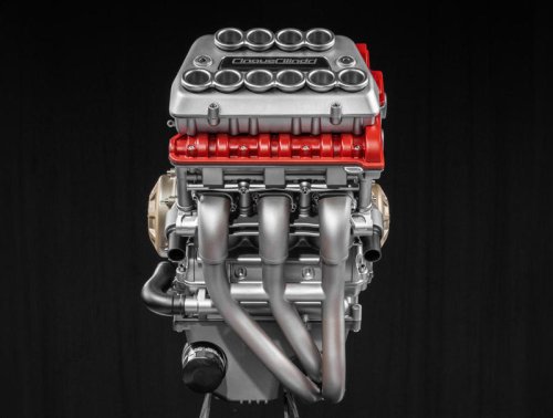 【最新速報！】MVアグスタ5気筒エンジンは“スクエア5”！ 850〜1150ccで240HP超を狙う新世代パワーユニットの全貌に迫る！【2026速報】
