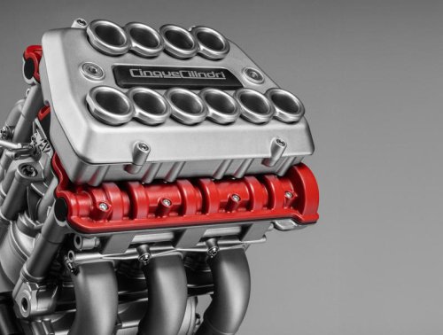 【最新速報！】MVアグスタ5気筒エンジンは“スクエア5”！ 850〜1150ccで240HP超を狙う新世代パワーユニットの全貌に迫る！【2026速報】