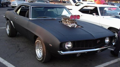 6 small-block cars that outperformed the big boys