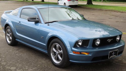 7 retro cars from the 2000s that captured classic American attitude