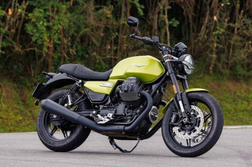 伝統を守り続ける孤高の存在「モト・グッツィV7シリーズ」最新モデルを試乗レビュー！