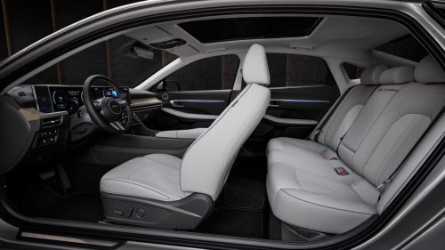 The Korean hybrid that's quietly defying the SUV takeover