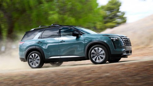 Nissan SUV interior comparison: Space, comfort, and features across models