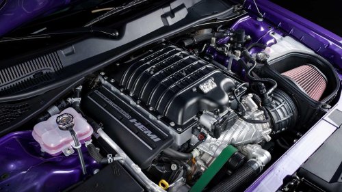 The first naturally aspirated production engine to break 1,000 horsepower