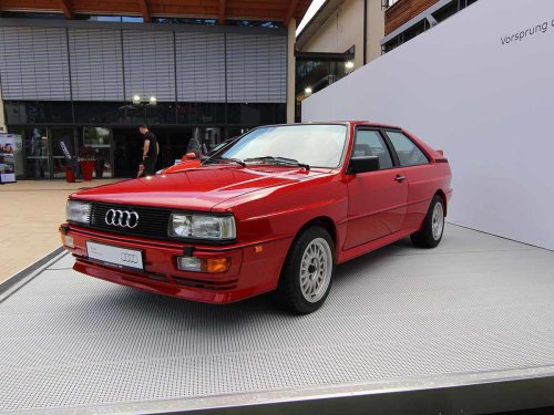 20 iconic Cars that defined the 1980s