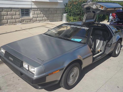 20 iconic Cars that defined the 1980s