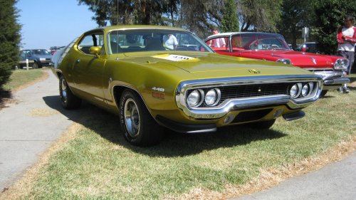 12 muscle cars that still deliver insane bang for the buck