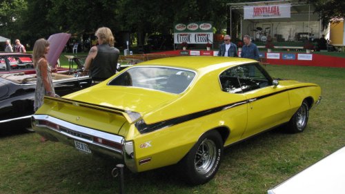 12 muscle cars that still deliver insane bang for the buck