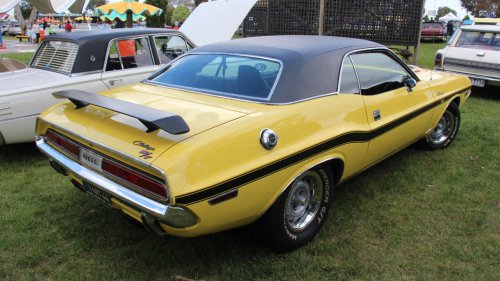 12 muscle cars that still deliver insane bang for the buck