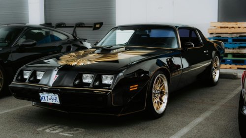 12 muscle cars that still deliver insane bang for the buck