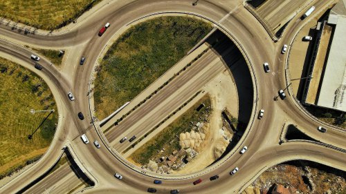 20 foreign road rules Americans wouldn't understand