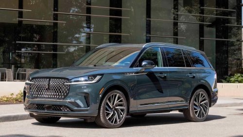 Best luxury car lease deals: April 2026