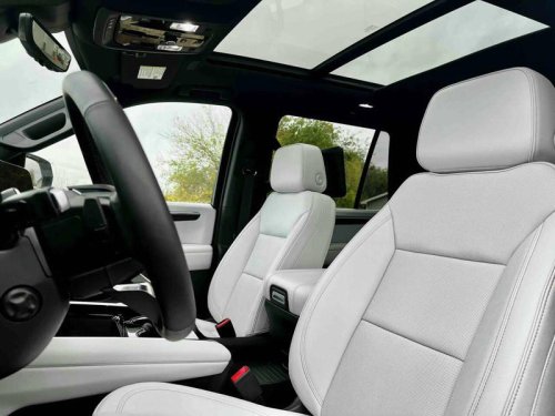 Chevrolet, Chevrolet Tahoe, 2026 Chevrolet Tahoe is a classic trying to stay current with too much tech