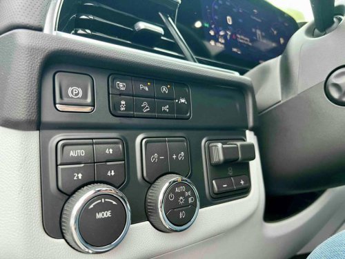 Chevrolet, Chevrolet Tahoe, 2026 Chevrolet Tahoe is a classic trying to stay current with too much tech