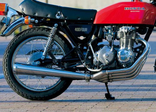 ホンダ「ドリームCB400FOUR」（1974年）当時の400ccクラスに唯一登場した4気筒スポーツモデル【空冷4発ヨンヒャク回顧録】