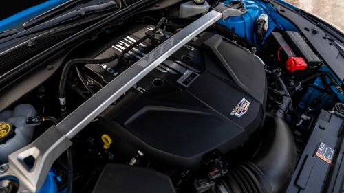 The last V8 sedan you could buy with a manual transmission