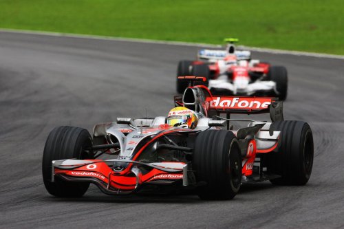 McLaren, 8 campeones en 1.000 carreras