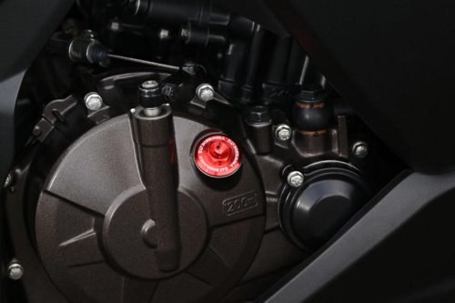 250ccがここまで化ける! ヨシムラサイクロンでジクサーSF250が“ひとクラス上の走り”に進化