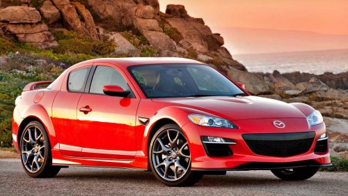 This weird little sports car is aging surprisingly well