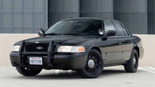 Lexus and Ford were the last automakers to sell cars with tape decks