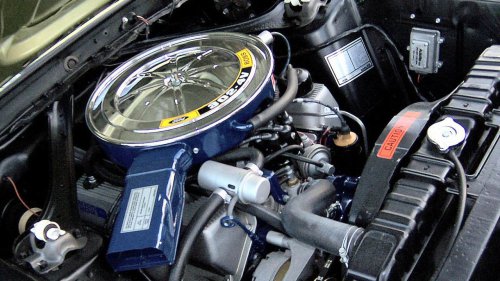 10 underrated V8s still worth hunting down