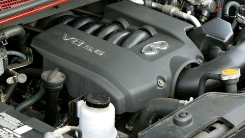 10 underrated V8s still worth hunting down