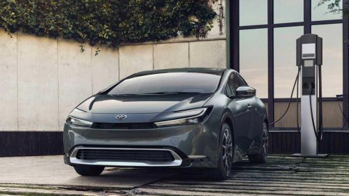 Most fuel-efficient hybrid cars that deliver over 50 MPG in 2026