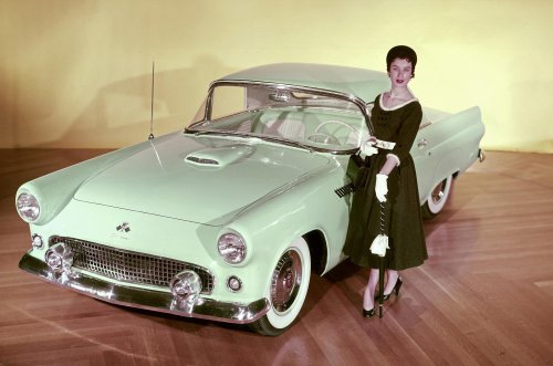 Ford, The excellent story of the Ford Thunderbird