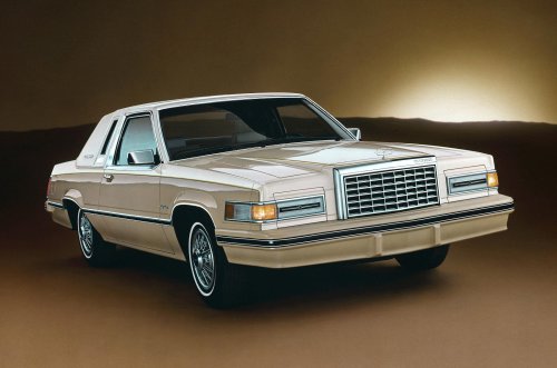 La excelente historia del Ford Thunderbird