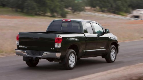 Best Reliable Pickup Trucks For Towing Under $15,000 In 2025