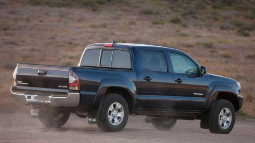 Best Reliable Pickup Trucks For Towing Under $15,000 In 2025