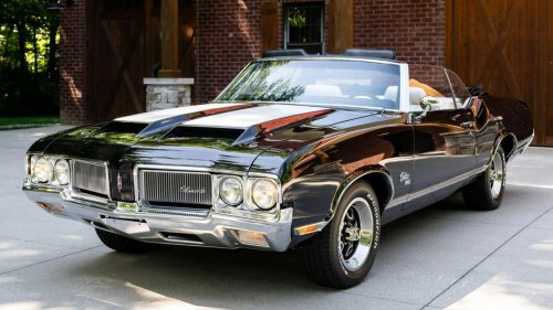 Oldsmobile, The ultimate Oldsmobile sleeper was only built for two years