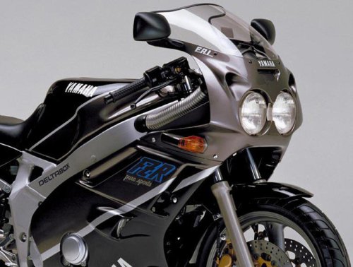 ヤマハ「FZR400（1WG）」（1988年）86年の初期型FZRを元にエンジンを改良し排気デバイスを加える