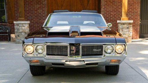 Oldsmobile, The ultimate Oldsmobile sleeper was only built for two years
