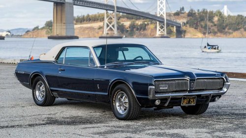 Mercury, 1967 Mercury Cougar: Upmarket Mustang with Unique Sequential Taillights