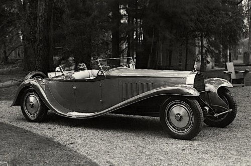 The elegant legends powered by the Straight Eight engine