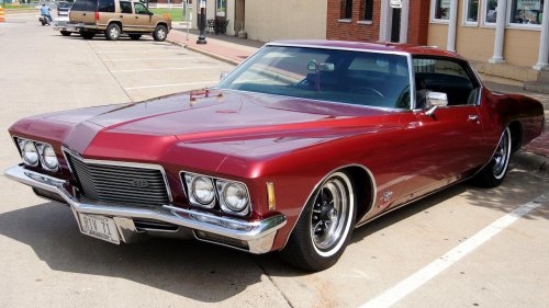 9 muscle cars from the early 1970s that pushed V8 performance to the limit