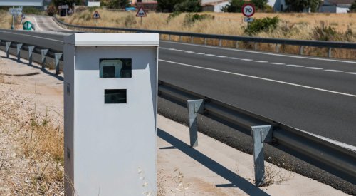 Cuidado: este tipo de radar vuelve a un tramo concreto de la AP-7 y se ha convertido en el temor de los conductores