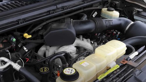 Ford, The V10-powered Ford Excursion is temptingly cheap in 2026