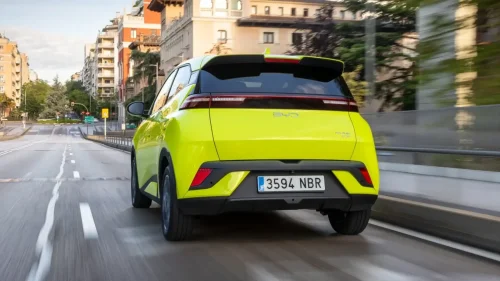 El coche eléctrico que se vende mejor que nunca en España y está cambiando la mente de los españoles