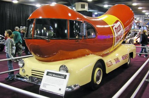 29 coches muy extraños