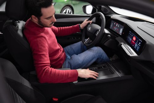 Conducimos el Opel Astra 2026: ¿ha cambiado mucho el popular compacto alemán?