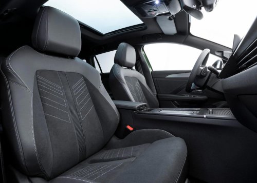 Conducimos el Opel Astra 2026: ¿ha cambiado mucho el popular compacto alemán?