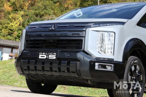 三菱 デリカD:5の売れ行きが倍増した理由は? 最新マイナーチェンジの進化点と唯一無二の魅力を解説