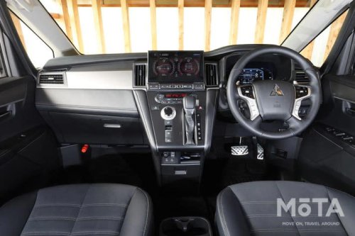 三菱 デリカD:5の売れ行きが倍増した理由は? 最新マイナーチェンジの進化点と唯一無二の魅力を解説