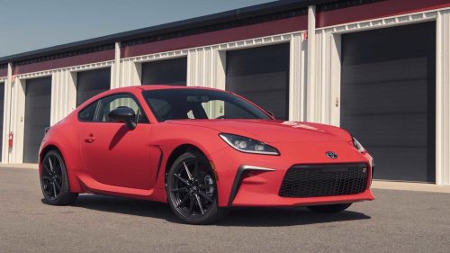 There are only 5 affordable manual cars left for enthusiasts